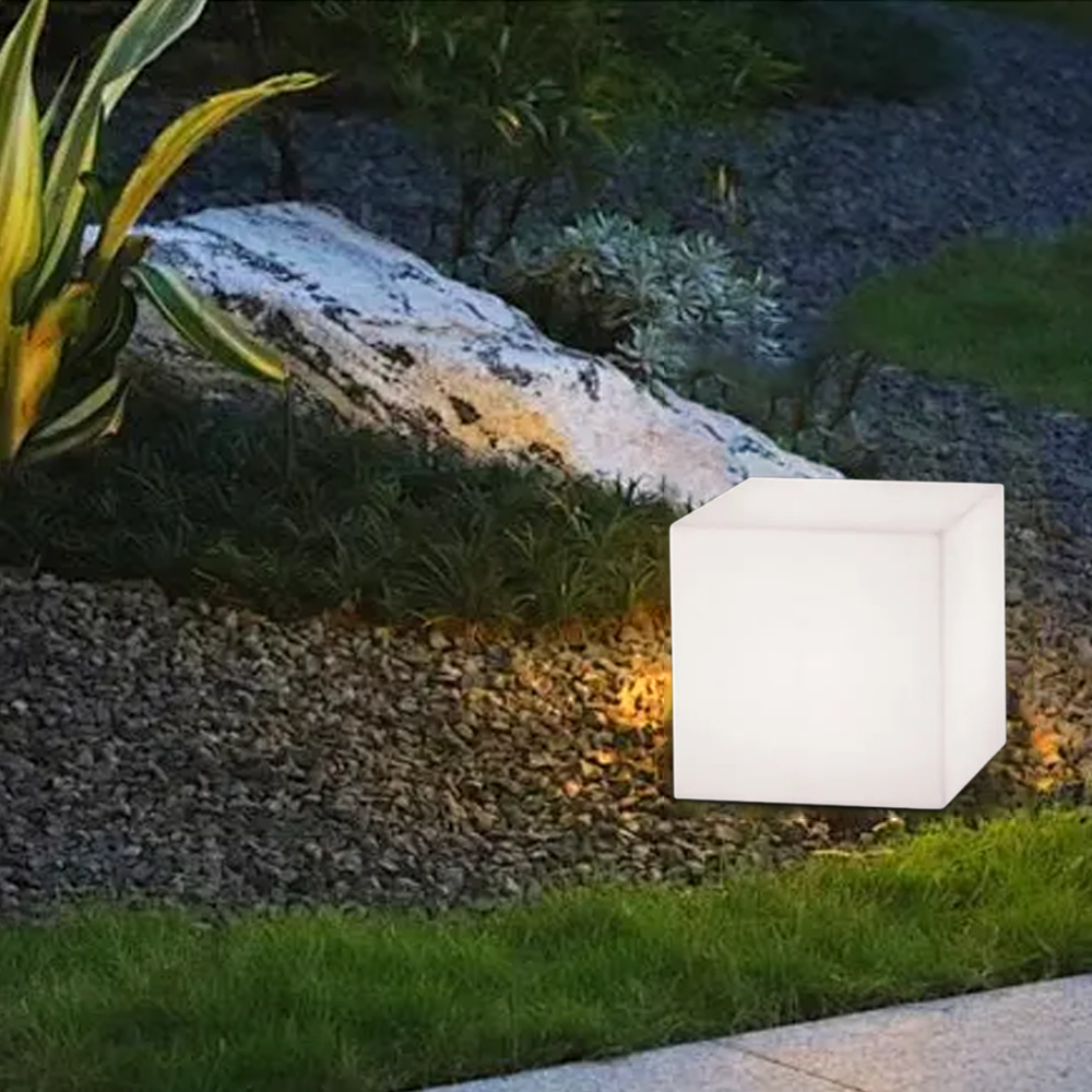 Modern Pathway Lights - White