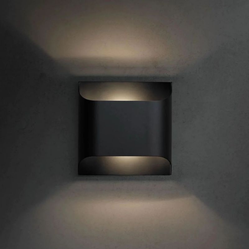 Dary Sconce