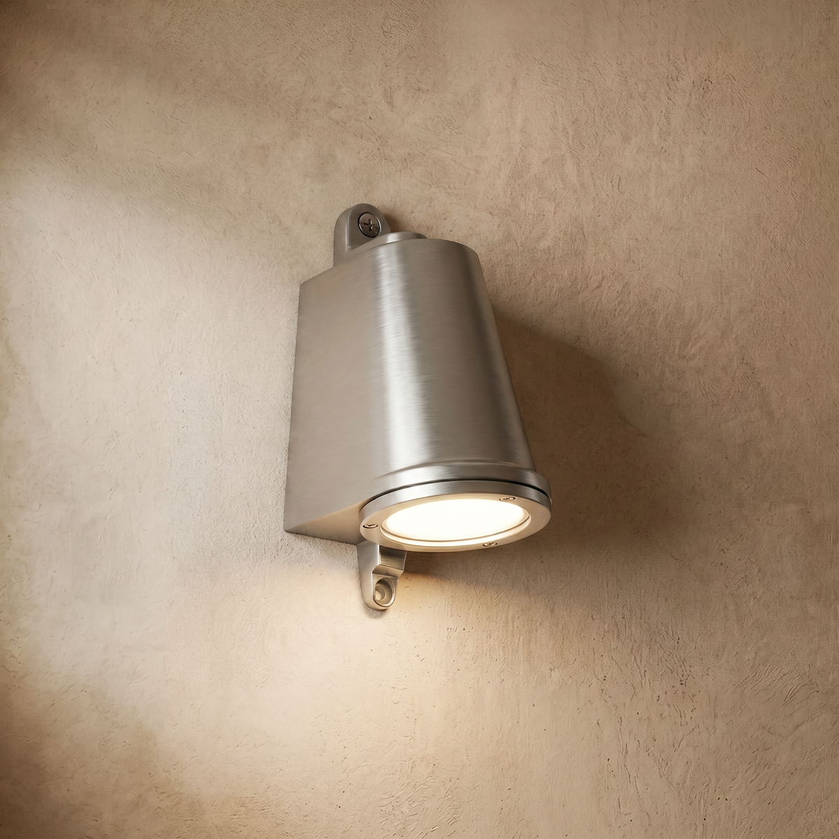 drainpangolin Irondale Industrial Conical Outdoor Wall Lamp for Balcony