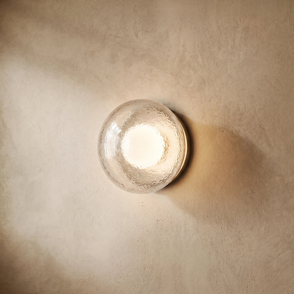 drainpangolin Embrace Modern Outdoor Wall Lamp - Clear Glass & Metal Round Design for Garden